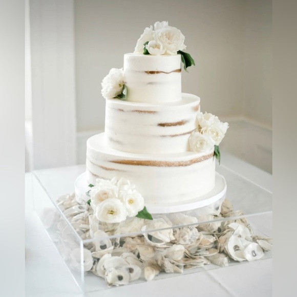 18x18 Clear Acrlic Cake Stand; Wedding Cake Riser - Picture 1 of 3